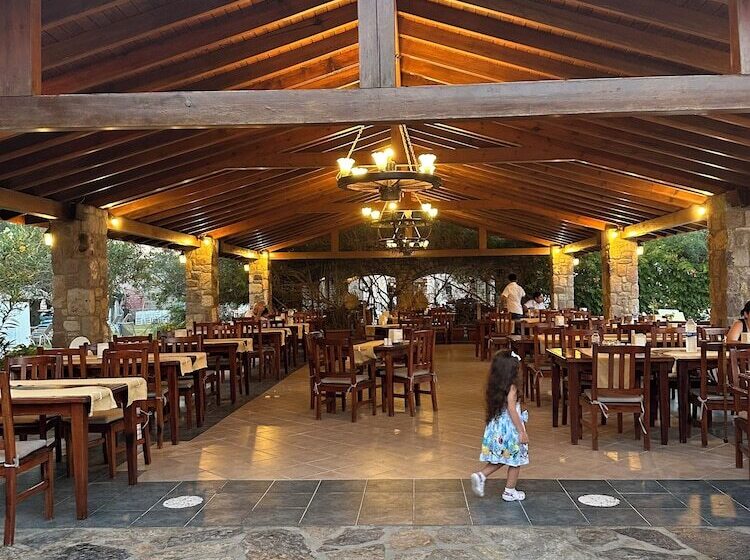 Eskiyali Otel