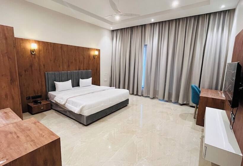 Gaurison Hotel&resort