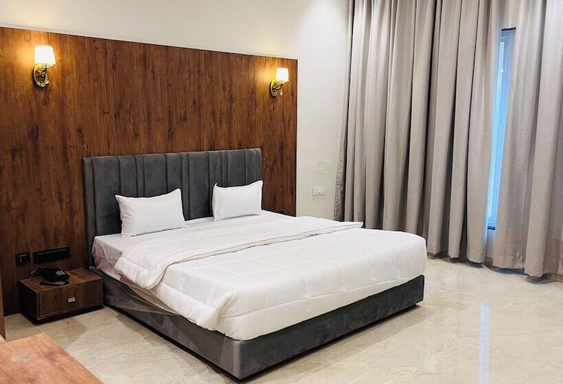 Gaurison Hotel&resort