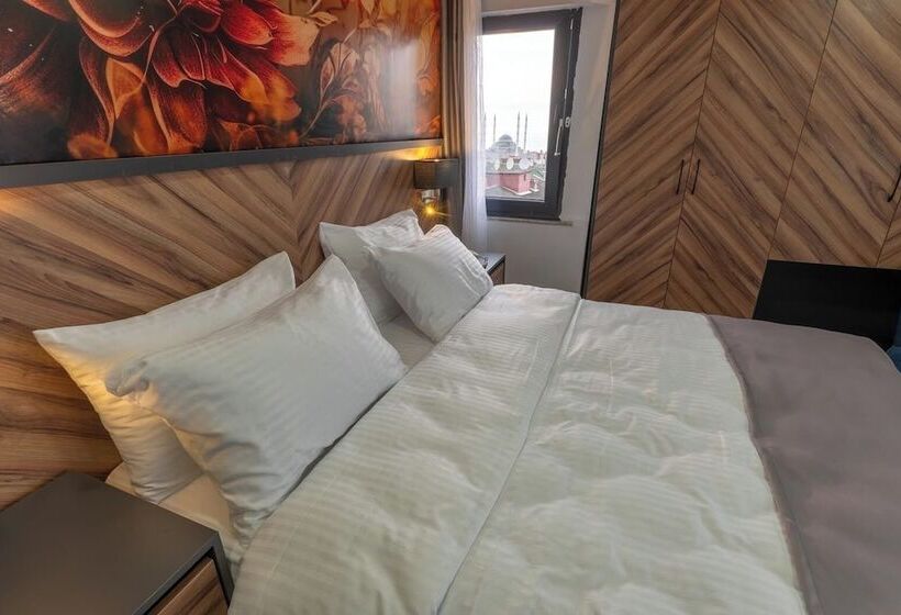 Хостел Yusufhan  Suites