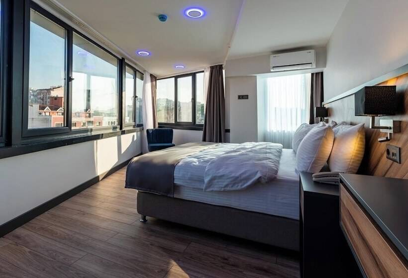 Хостел Yusufhan  Suites