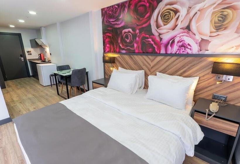פונדק Yusufhan  Suites