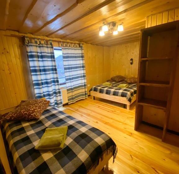 Otel газдівська хижа