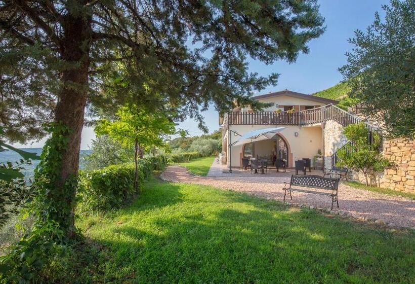 ホテル Agriturismo Casa Zen