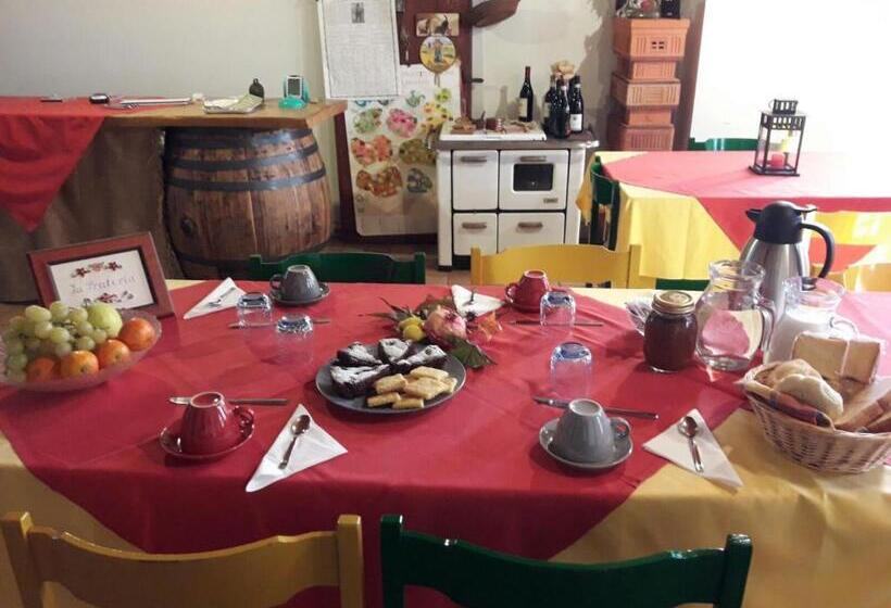 בית מלון כפרי Agriturismo La Prateria