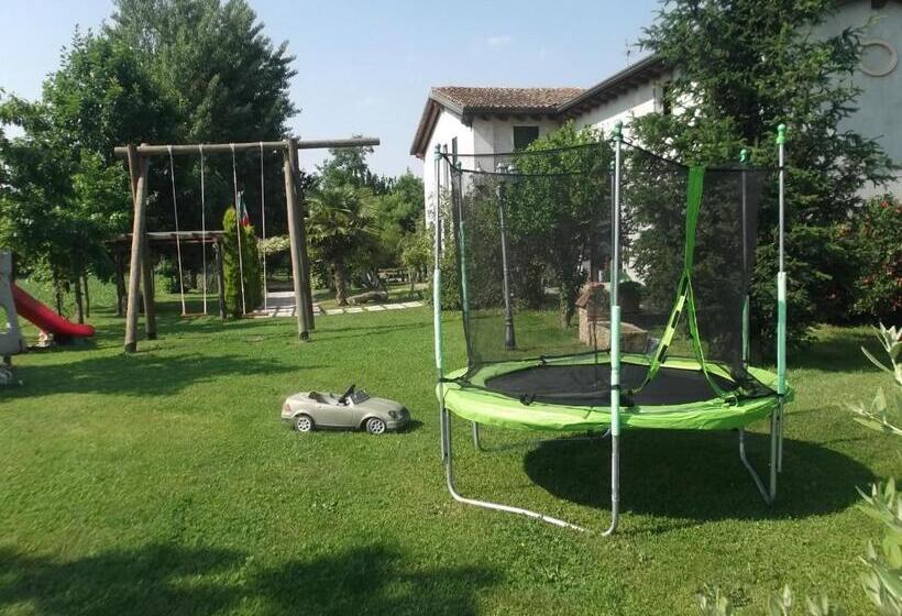 בית מלון כפרי Agriturismo La Prateria