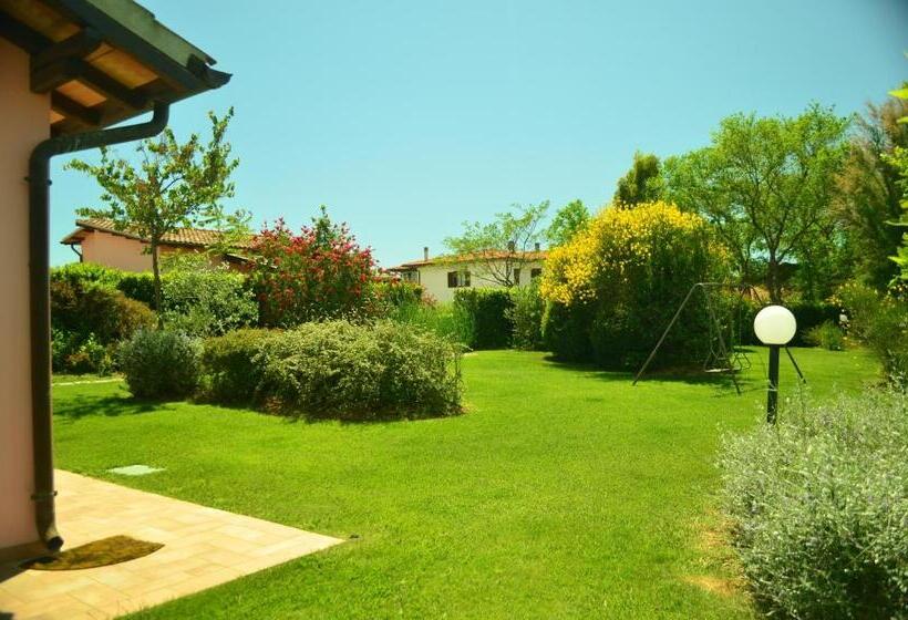 هتل Agriturismo Le Grazie