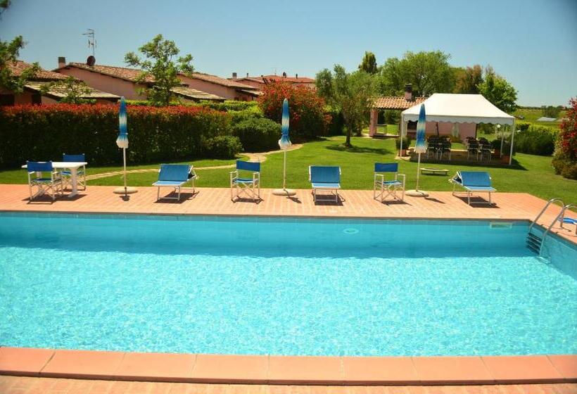 هتل Agriturismo Le Grazie