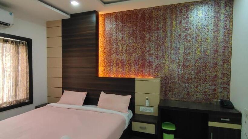 فندق Al Amana Tower