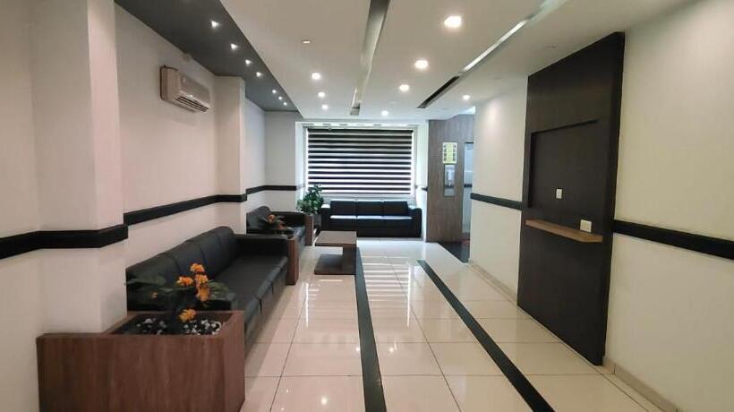 فندق Al Amana Tower