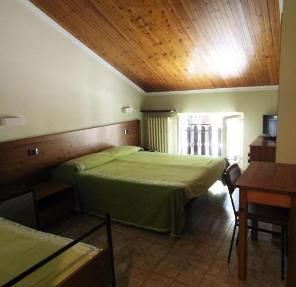 Отель Albergo Delle Alpi
