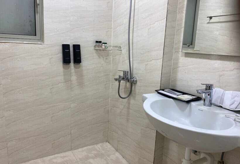 בית מלון כפרי Apartel By Aarin   Oragadam