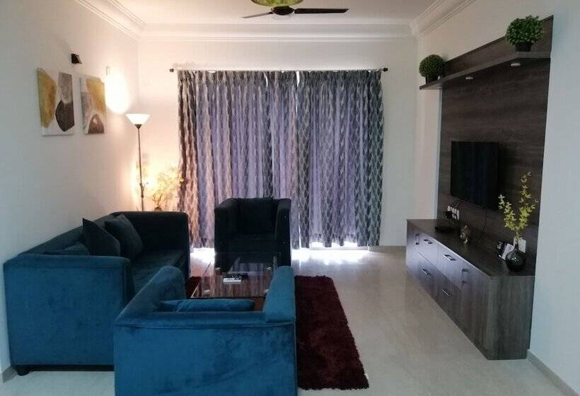 בית מלון כפרי Apartel By Aarin   Oragadam