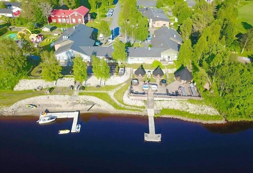 בית מלון כפרי Arcticmagic