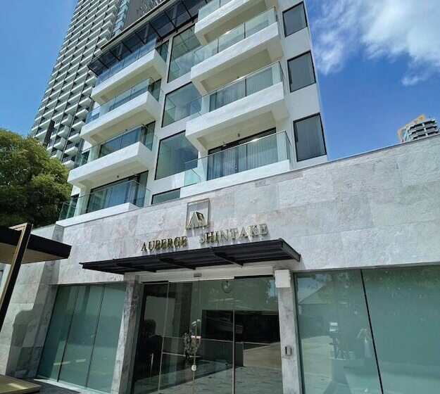 ホテル Auberge Shintake