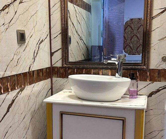 فندق Black Lotus İzmir