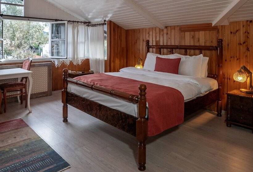 فندق Black Lotus İzmir