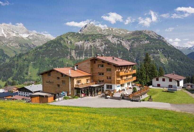 فندق Burgwald   Ski In & Ski Out