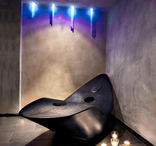 فندق Burgwald   Ski In & Ski Out