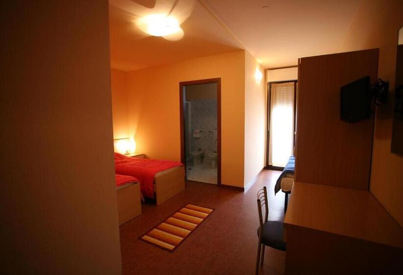 בית מלון כפרי Del Boschetto