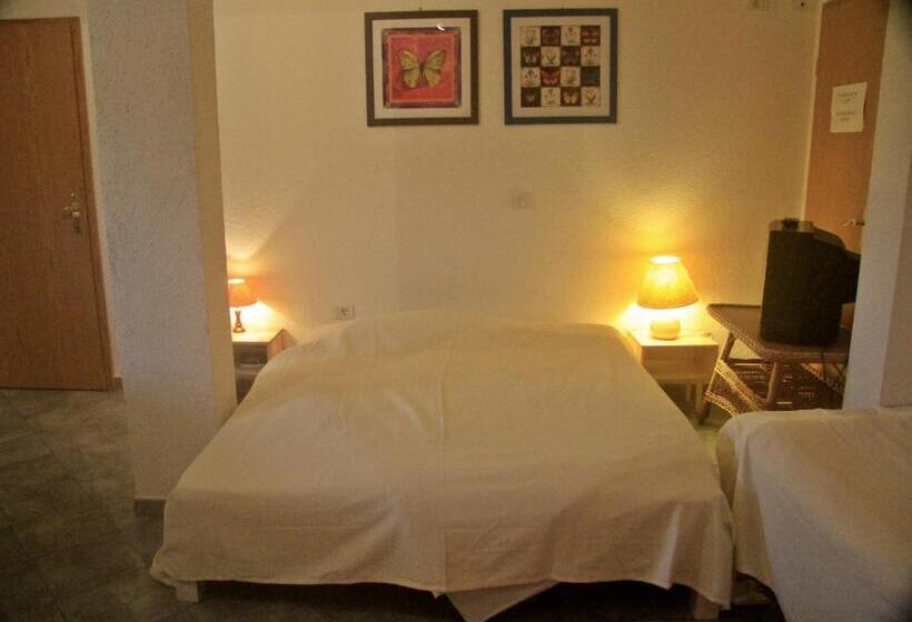 هتل Farm Stay Domačija Butul