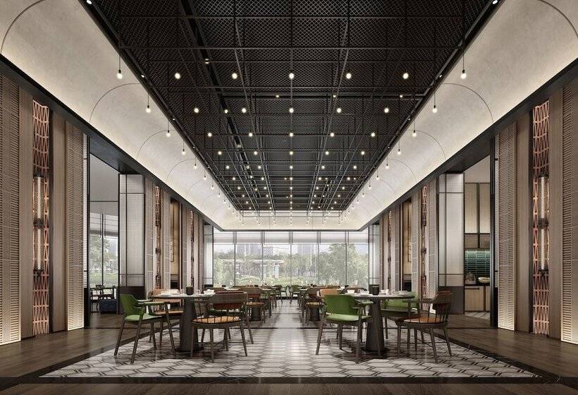 ホテル Four Points By Sheraton Yangjiang City Center