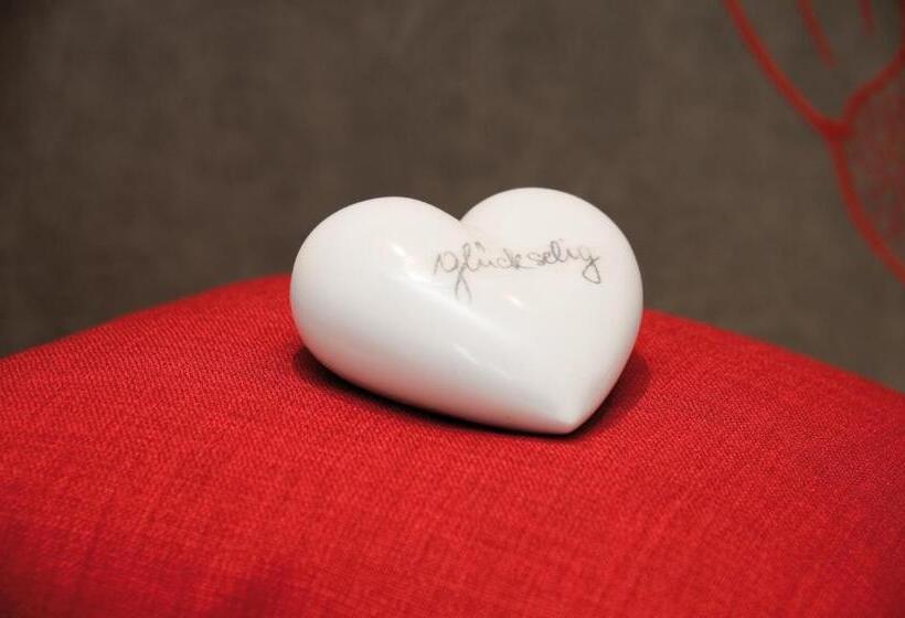 בית מלון כפרי Garni Rauch