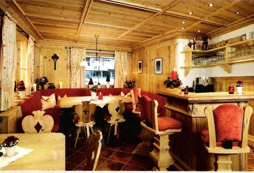 בית מלון כפרי Garni Rauch