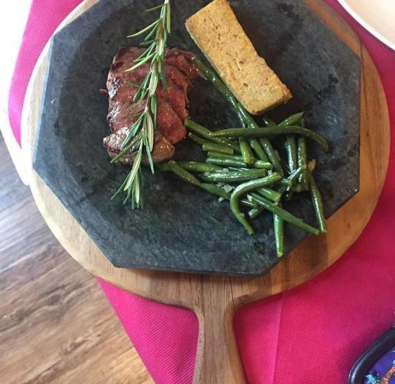 בית מלון כפרי Genzianella