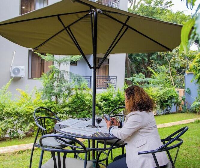 בית מלון כפרי Green Side