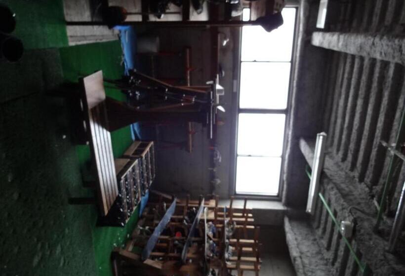 בית מלון כפרי Highland Lodge Takegen