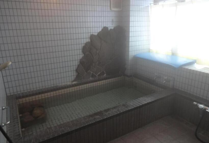 בית מלון כפרי Highland Lodge Takegen