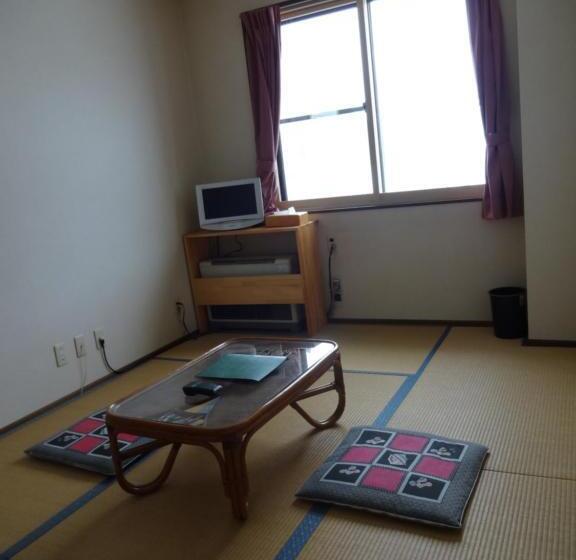 בית מלון כפרי Highland Lodge Takegen