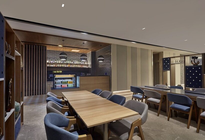 בית מלון כפרי Holiday Inn Express Bengaluru Bommasandra By Ihg