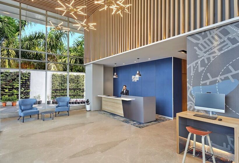 בית מלון כפרי Holiday Inn Express Bengaluru Bommasandra By Ihg