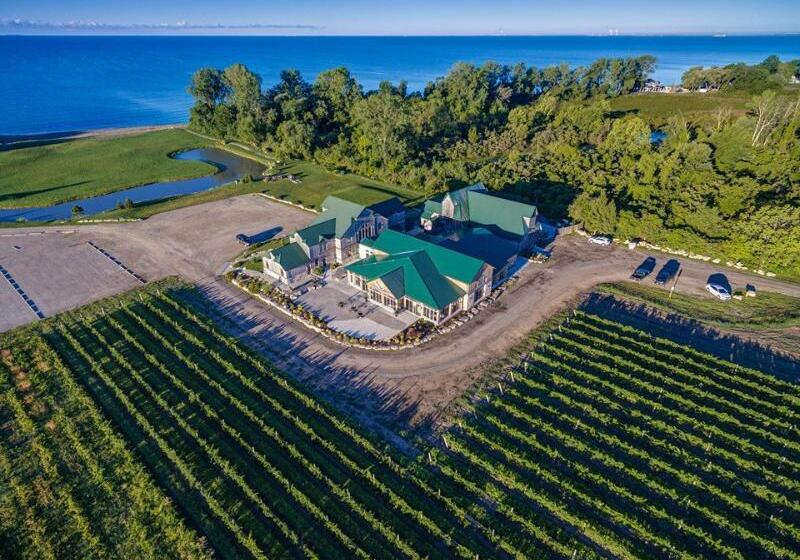 فندق Holiday Inn Express & Suites Windsor East   Lakeshore, An Ihg