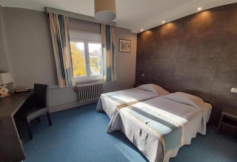 Отель Hôtel Restaurant à L Etoile