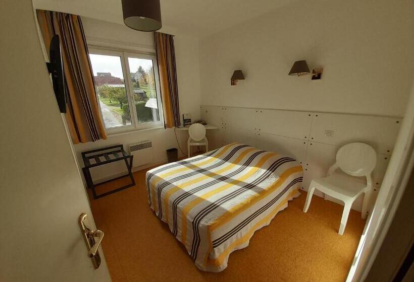 Отель Hôtel Restaurant à L Etoile