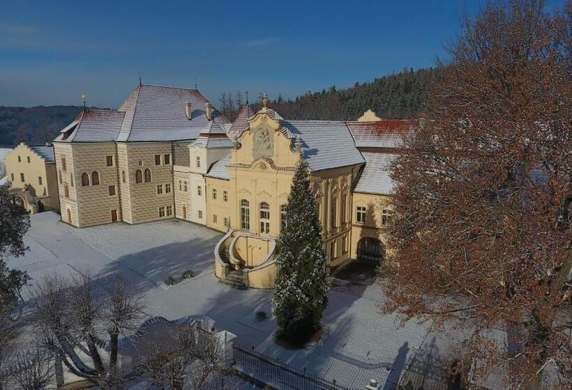 فندق Klášter želiv