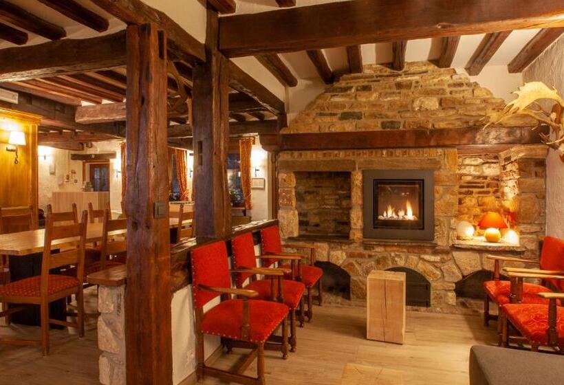 Отель Le Grandgousier Mirwart