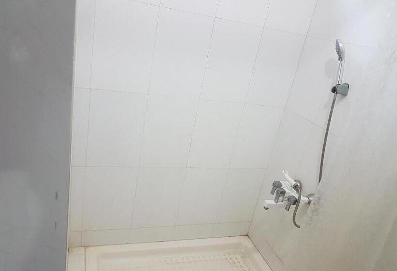 Отель Lux Etoils & Pool