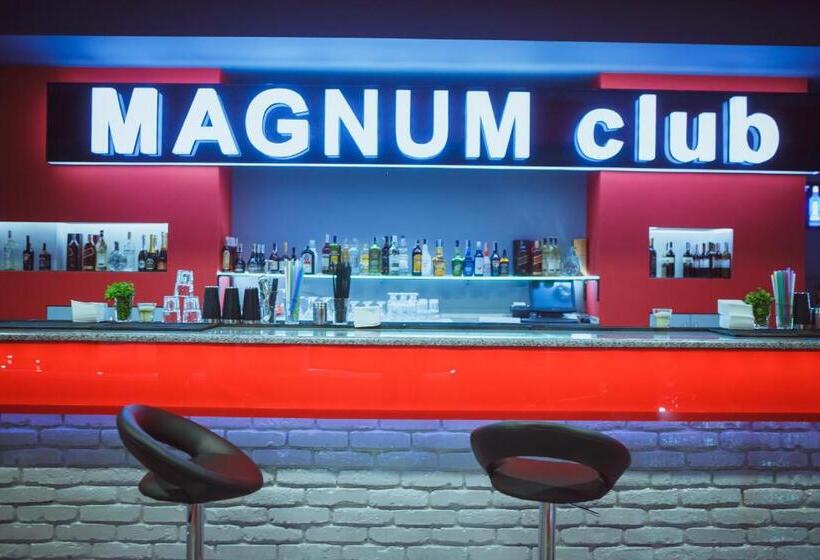 هتل Magnum