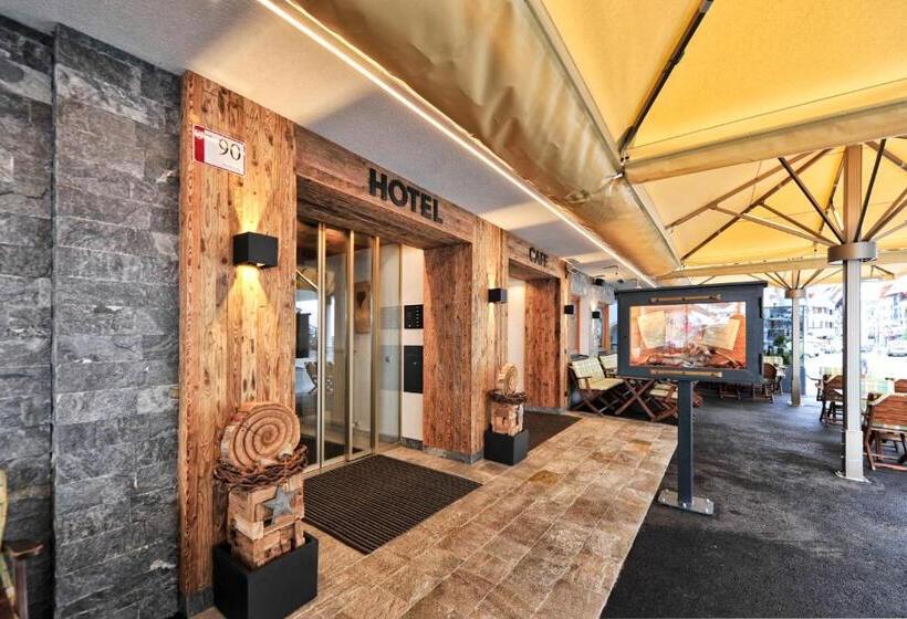 בית מלון כפרי Maria Theresia