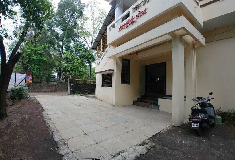 호텔 Matruchhaya Lonavala