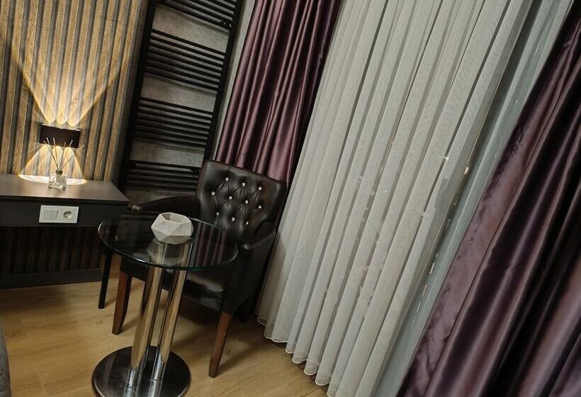 בית מלון כפרי Nomad Hub Istanbul Residence