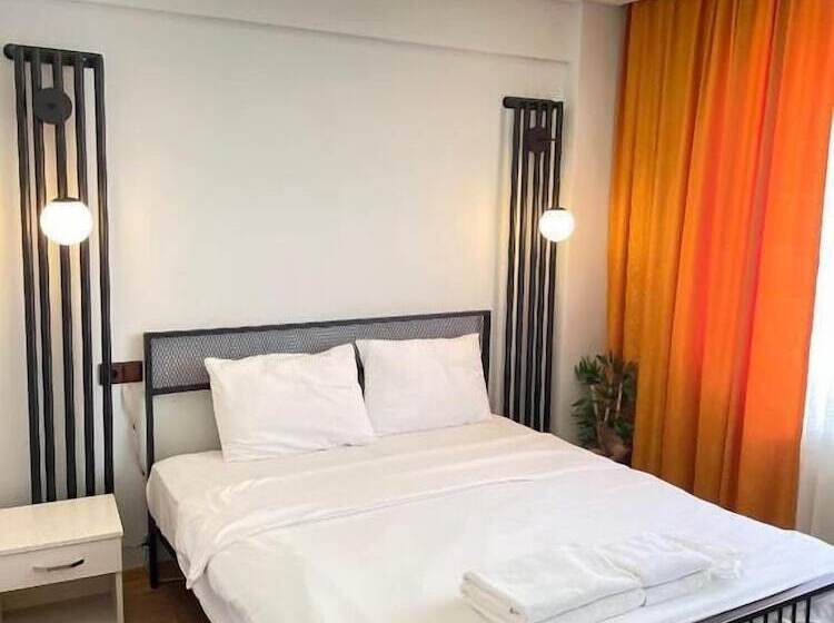 בית מלון כפרי Orabella