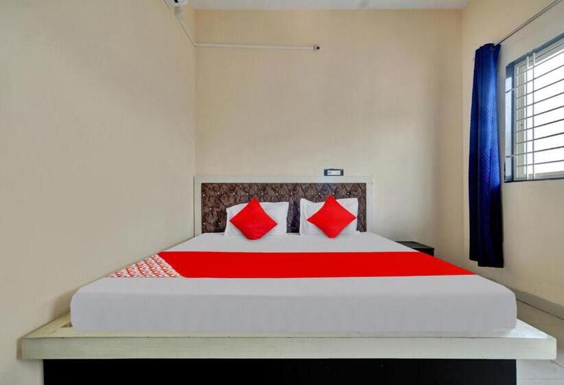 Отель Oyo Flagship 81054 Siddharth Regency