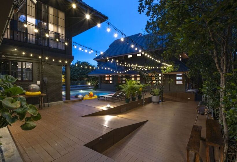 酒店 Phrip Phri Luxury Pool Villas