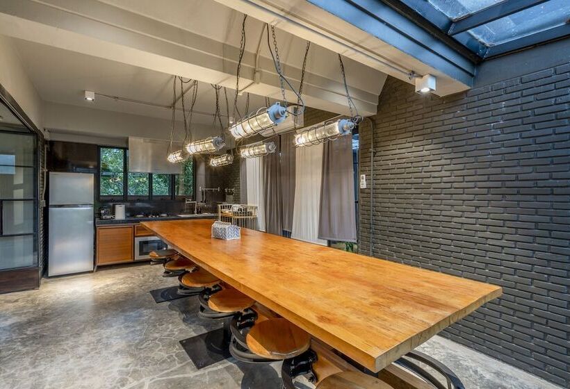 酒店 Phrip Phri Luxury Pool Villas