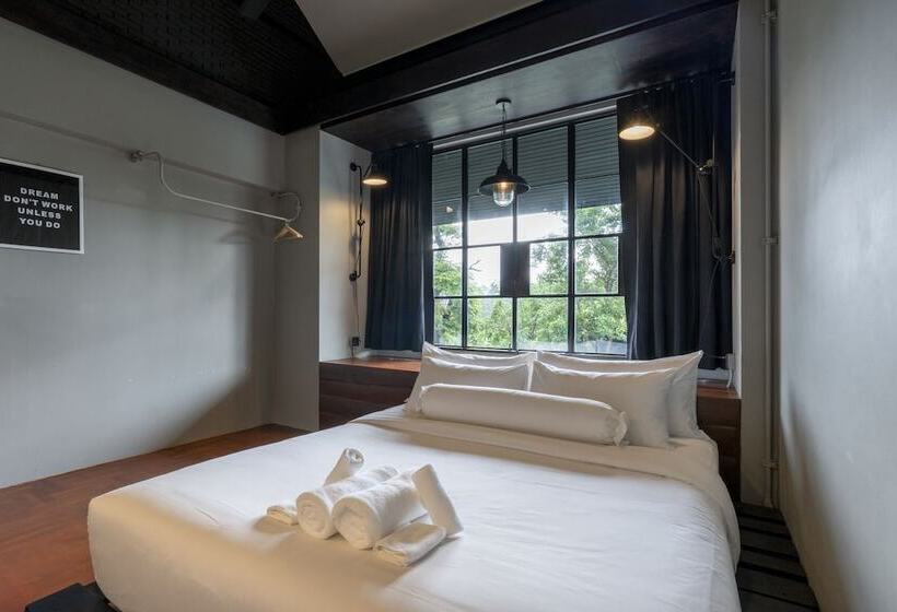 酒店 Phrip Phri Luxury Pool Villas